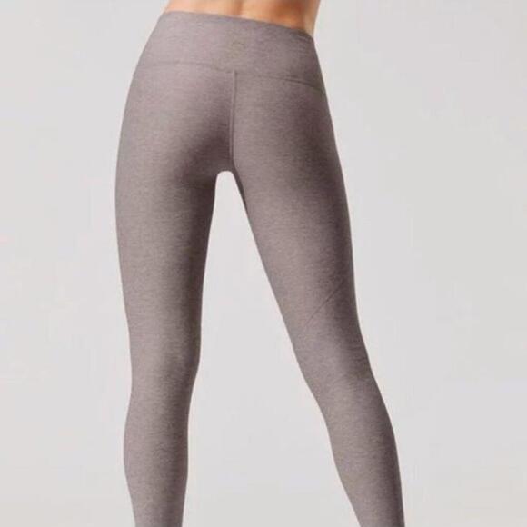 Varley Everett Mid Rise Cropped 24” Leggings Heathered Beige Women’s size XS - Picture 13 of 14